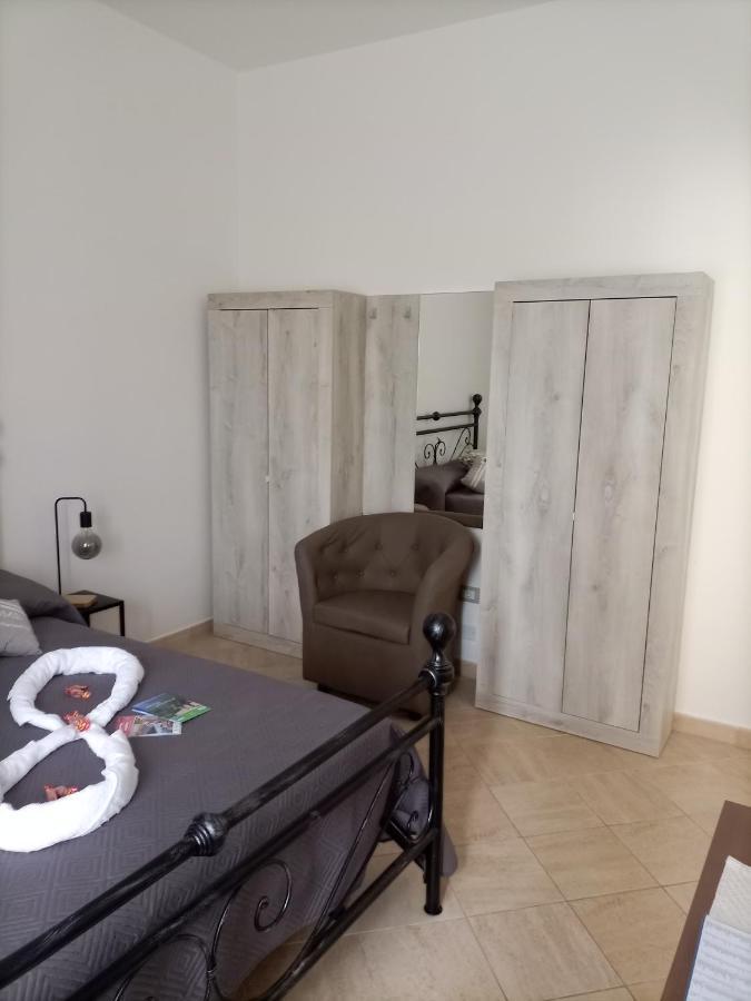 Amicka B&B Альгеро Экстерьер фото
